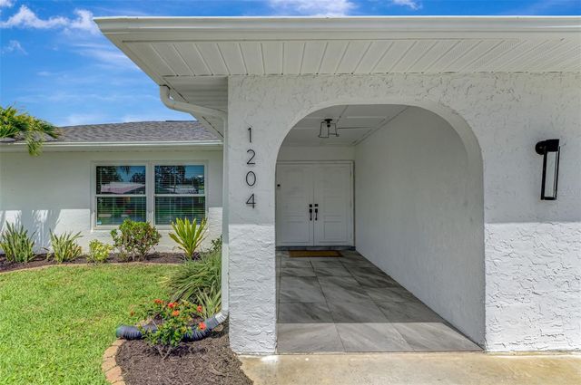 1204 YAWL WAY, Venice, FL 34285