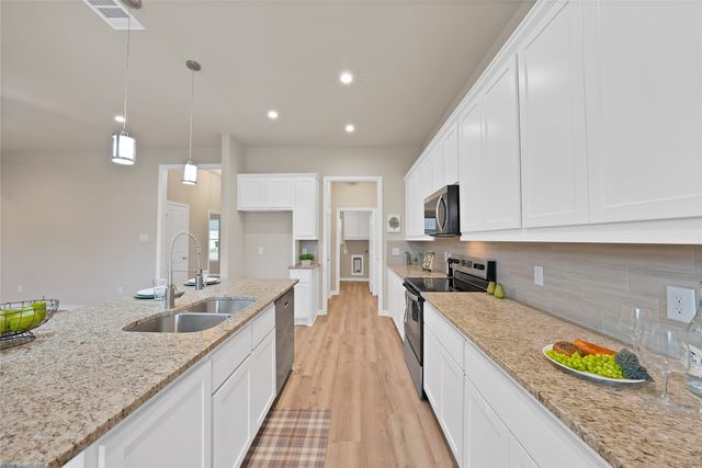 109 Panther Loop, Mabank, TX 75147