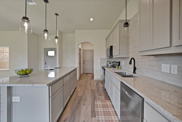 109 Panther Loop, Mabank, TX 75147
