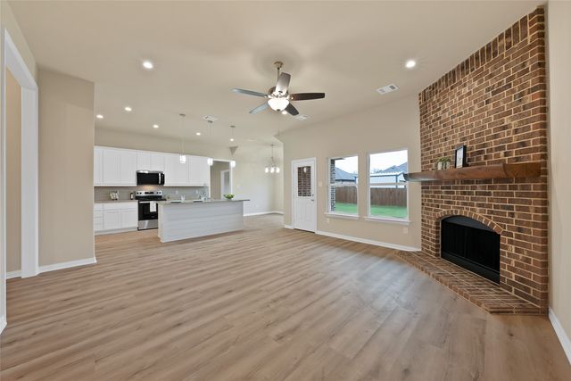 109 Panther Loop, Mabank, TX 75147