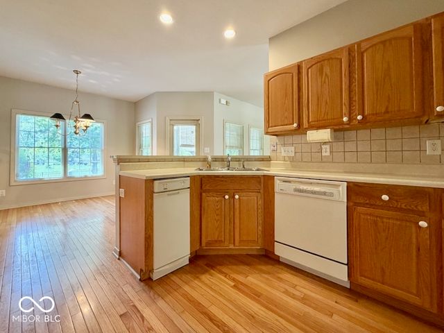 1610 Trainers Circle, Indianapolis, IN 46239