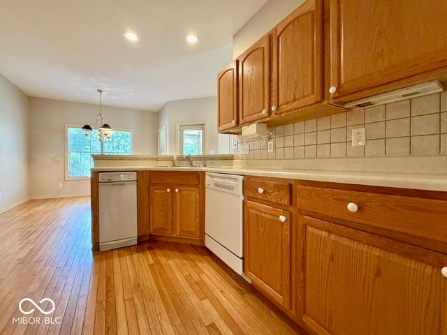 1610 Trainers Circle, Indianapolis, IN 46239