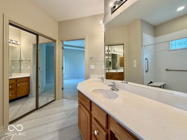 1610 Trainers Circle, Indianapolis, IN 46239