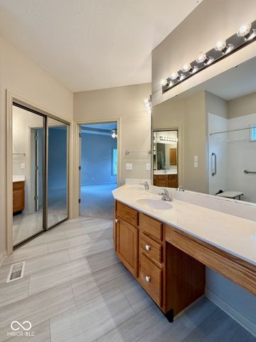 1610 Trainers Circle, Indianapolis, IN 46239