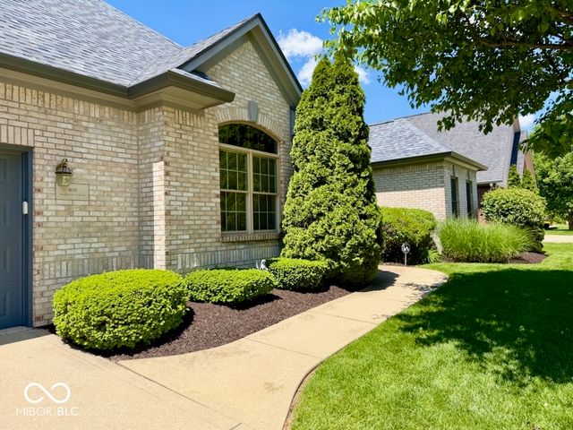 1610 Trainers Circle, Indianapolis, IN 46239