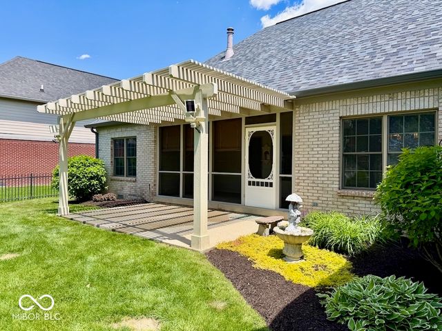1610 Trainers Circle, Indianapolis, IN 46239