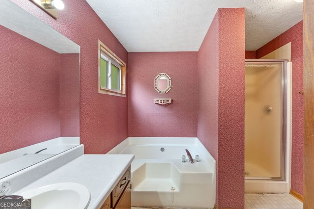 2750 Old Ivy Court, Buford, GA 30519