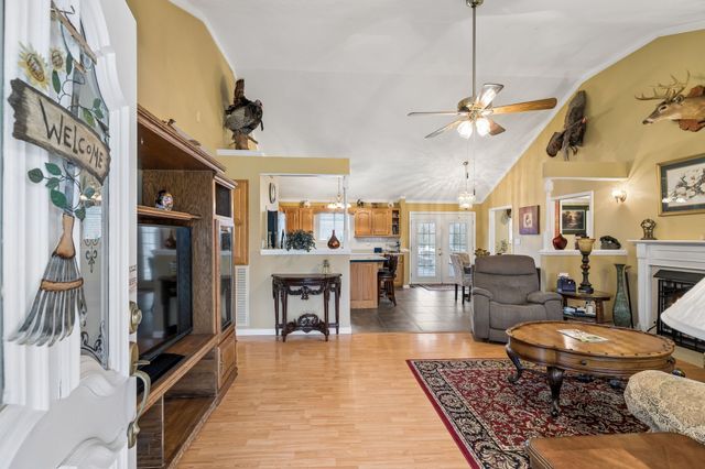 165 Pond Creek Rd, Summertown, TN 38483