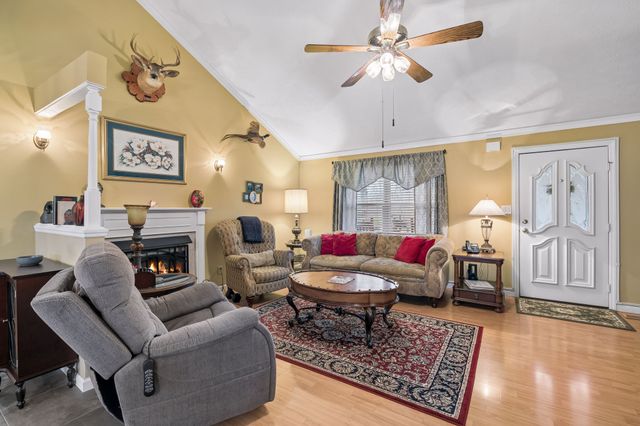 165 Pond Creek Rd, Summertown, TN 38483