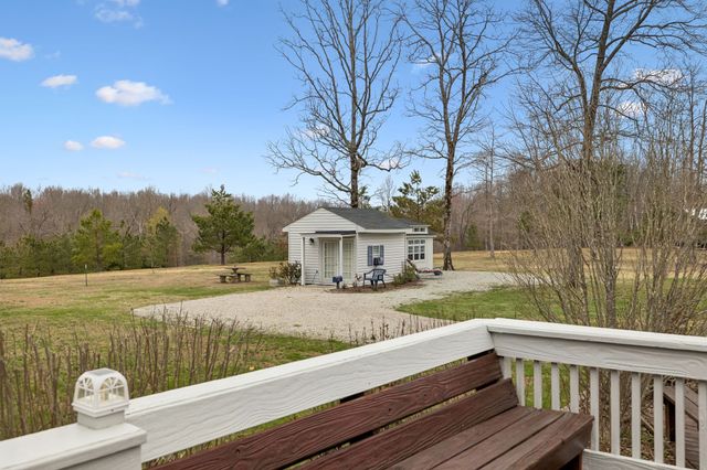 165 Pond Creek Rd, Summertown, TN 38483