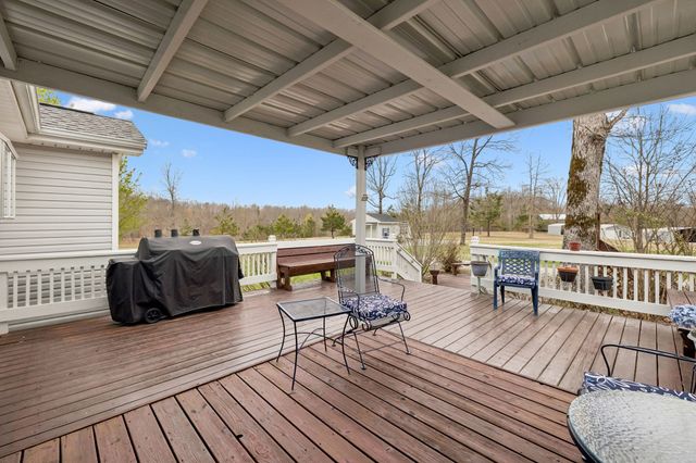 165 Pond Creek Rd, Summertown, TN 38483