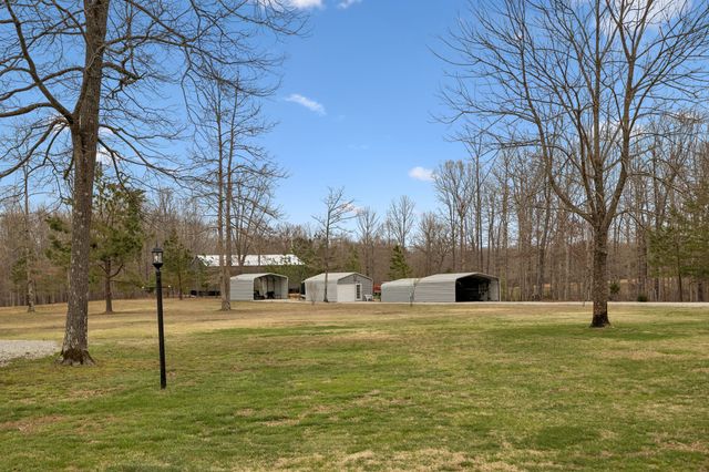 165 Pond Creek Rd, Summertown, TN 38483