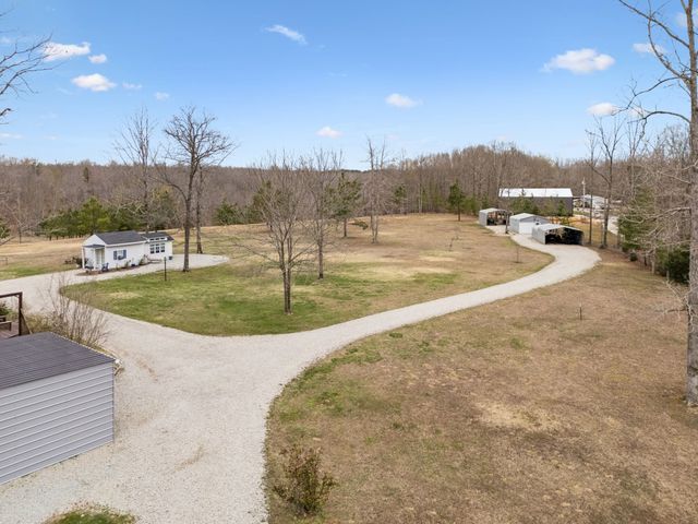 165 Pond Creek Rd, Summertown, TN 38483