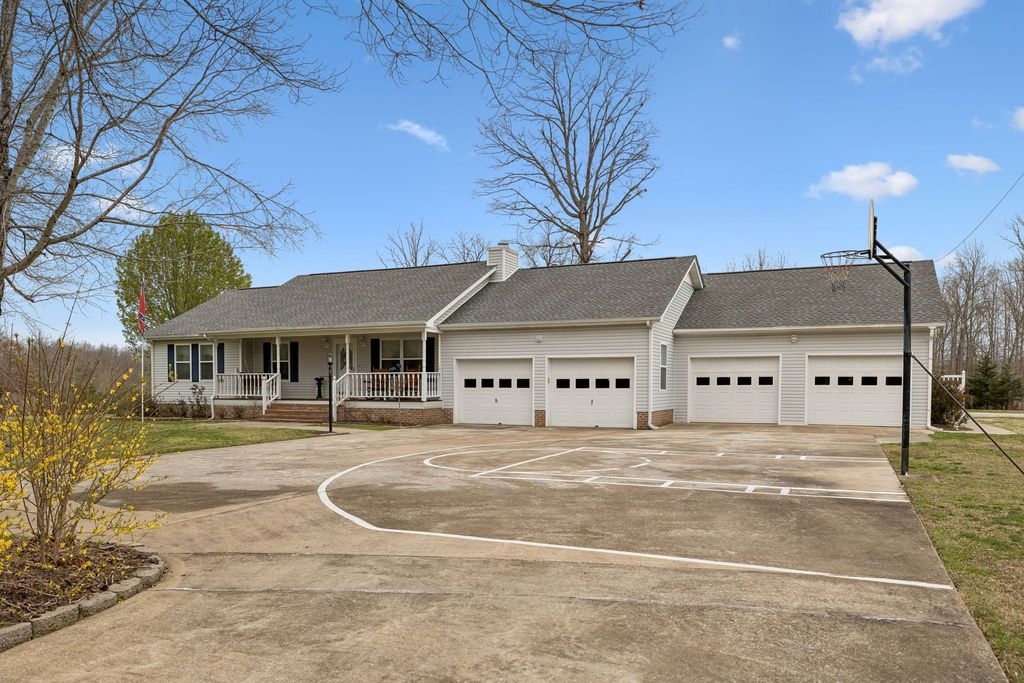 165 Pond Creek Rd, Summertown, TN 38483
