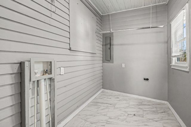 320 HIGH ST N, Covington, TN 38019