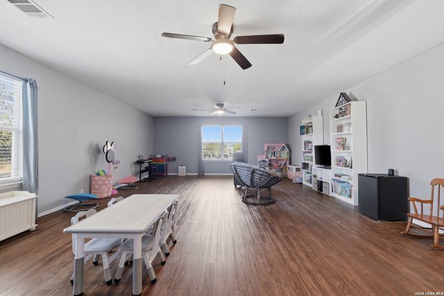 10003 Buescher, San Antonio, TX 78223