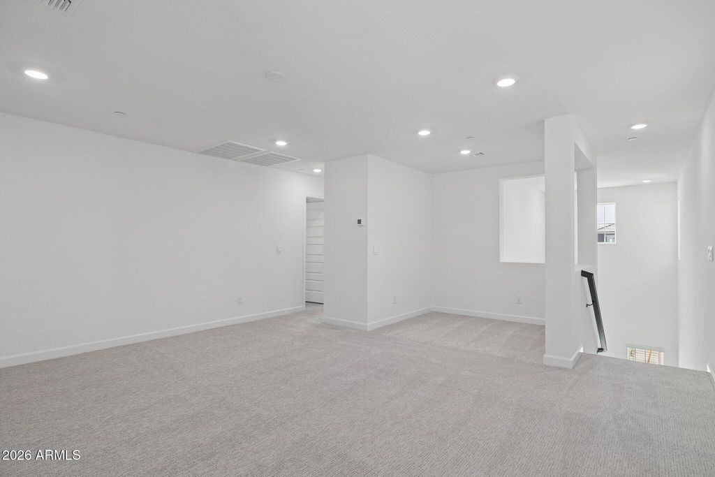 Image 19 of property listing at 11873 W BURNSIDE Trail, Peoria, AZ 85383