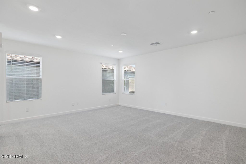 Image 20 of property listing at 11873 W BURNSIDE Trail, Peoria, AZ 85383