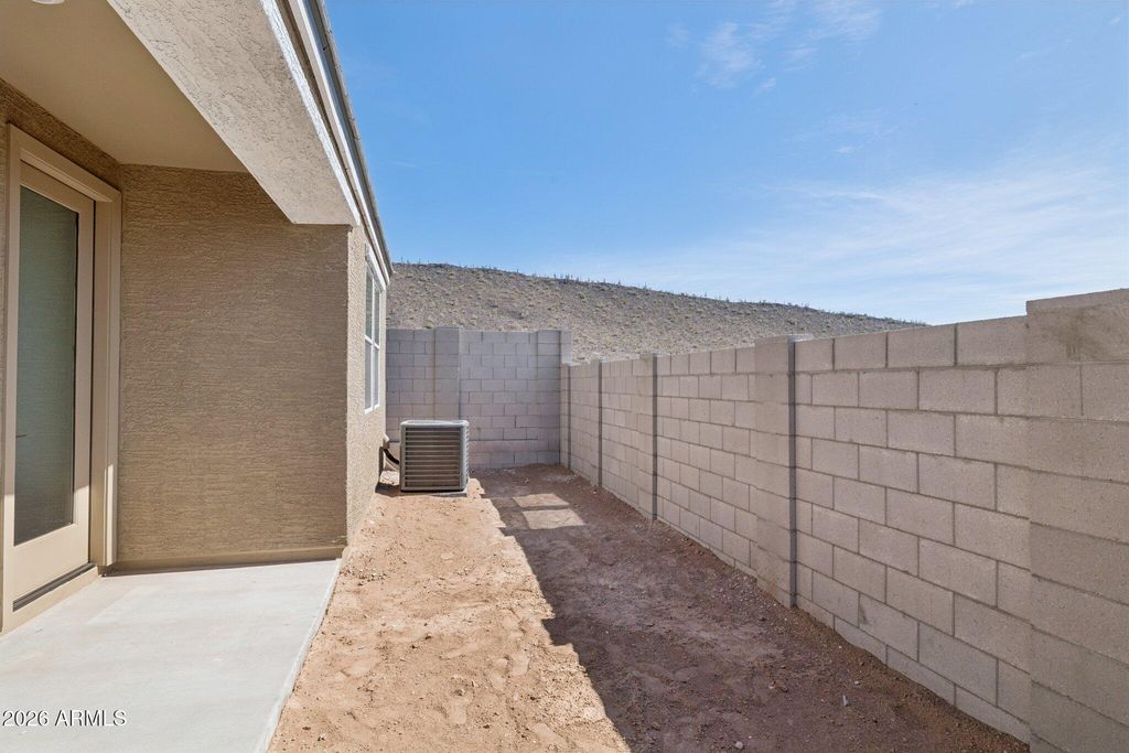 Image 30 of property listing at 11873 W BURNSIDE Trail, Peoria, AZ 85383