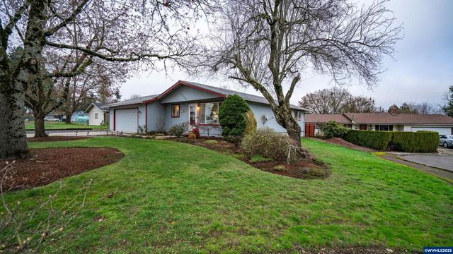 3236 48th Av NE, Salem, OR 97305