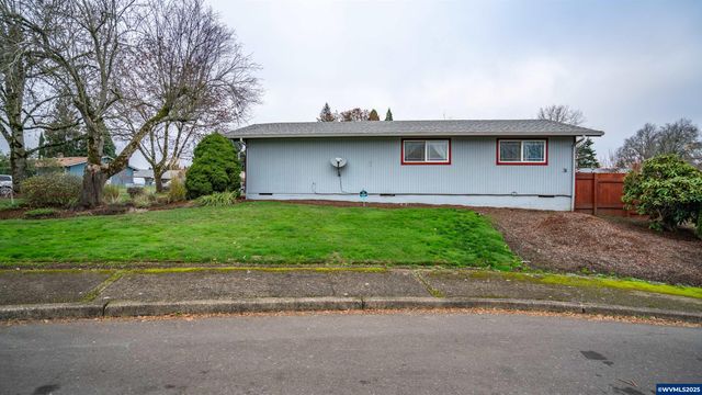 3236 48th Av NE, Salem, OR 97305
