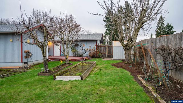 3236 48th Av NE, Salem, OR 97305