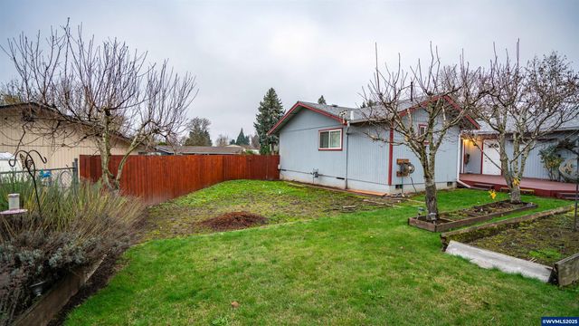 3236 48th Av NE, Salem, OR 97305