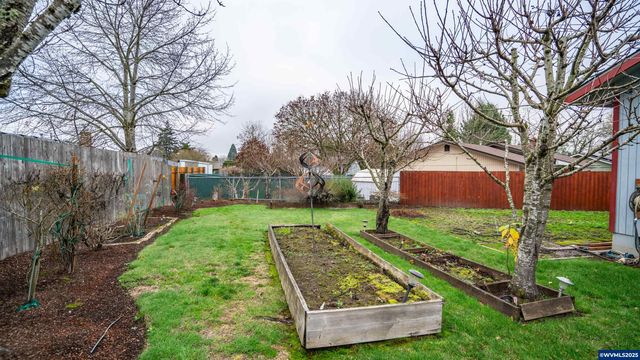 3236 48th Av NE, Salem, OR 97305