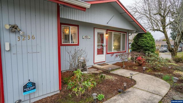 3236 48th Av NE, Salem, OR 97305
