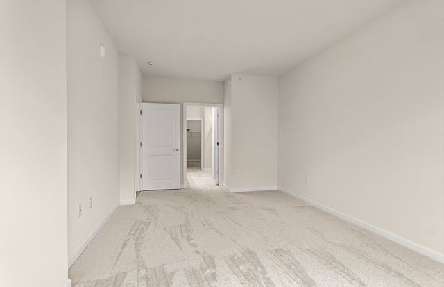 5 Peters Farm Way 308, Westborough, MA 01581