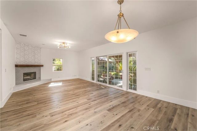 23812 Archwood, West Hills, CA 91307