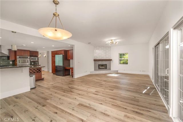 23812 Archwood, West Hills, CA 91307