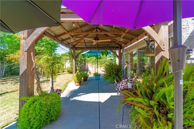 23812 Archwood, West Hills, CA 91307