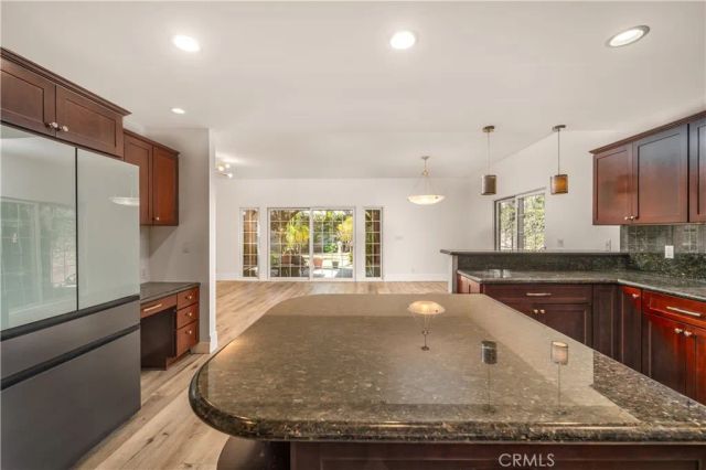 23812 Archwood, West Hills, CA 91307