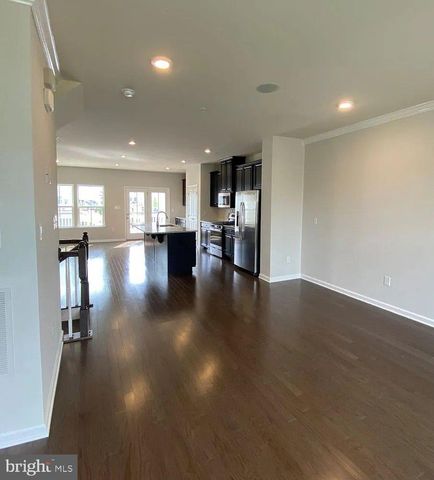 745 QUARRY POINT RD, Malvern, PA 19355