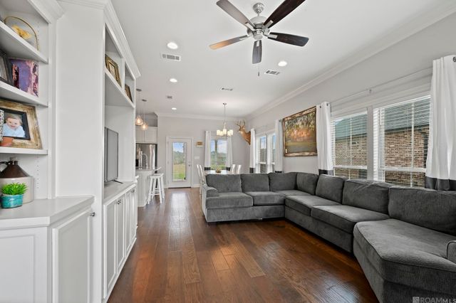 13120 Cedar Pointe Dr, St Francisville, LA 70775