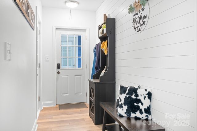 720 Cricket Lane, Mt Ulla, NC 28125