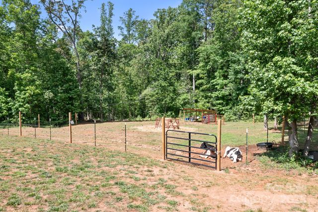 720 Cricket Lane, Mt Ulla, NC 28125