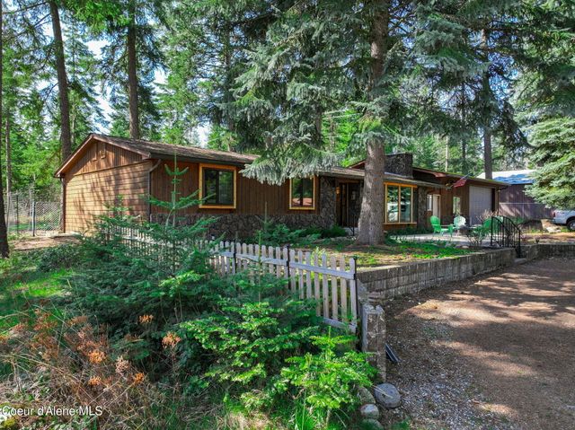 16232 E 1st ST, Bayview, ID 83803