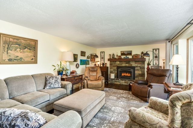 16232 E 1st ST, Bayview, ID 83803