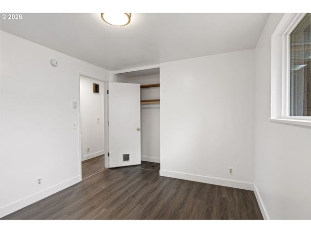 1885 CHURCHILL St, Eugene, OR 97405