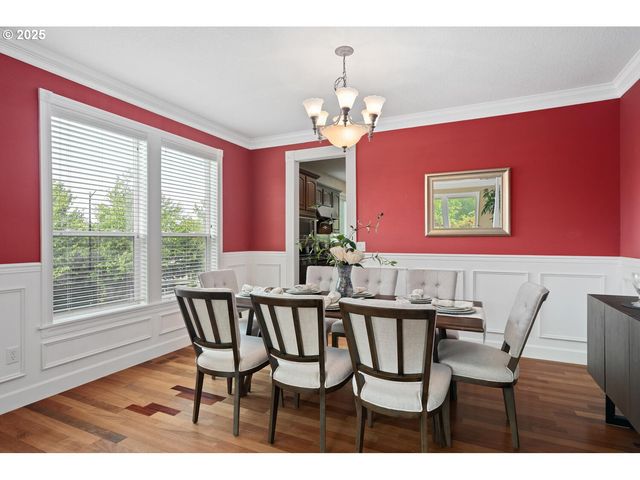 8441 Nw HAWKINS Blvd, Portland, OR 97229