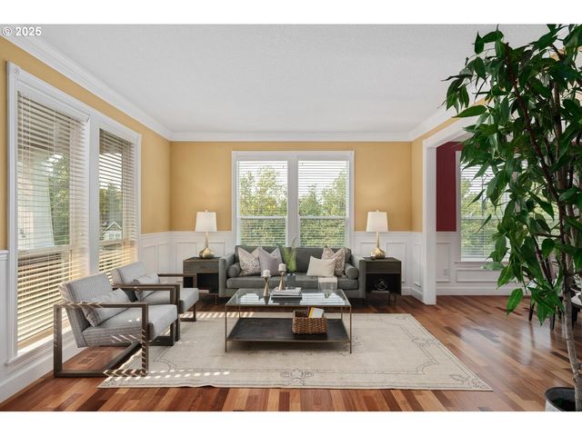 8441 Nw HAWKINS Blvd, Portland, OR 97229