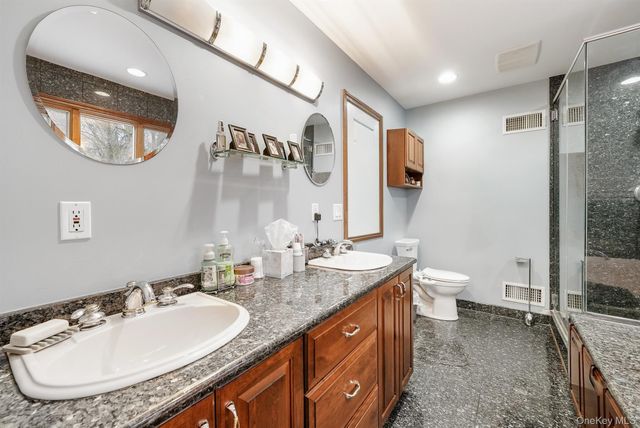 131 W Washington Avenue, Pearl River, NY 10965