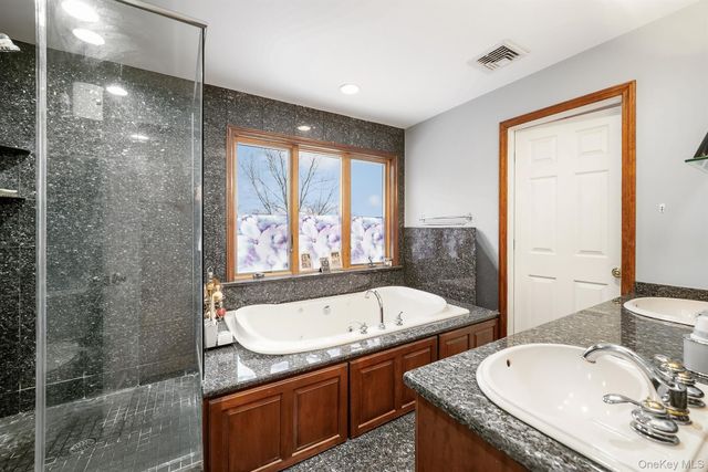 131 W Washington Avenue, Pearl River, NY 10965