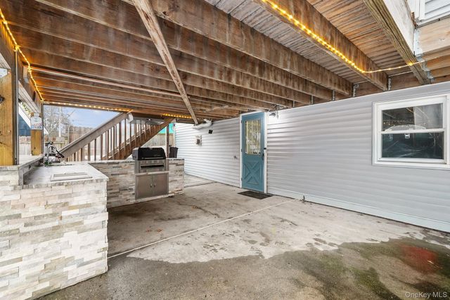 131 W Washington Avenue, Pearl River, NY 10965