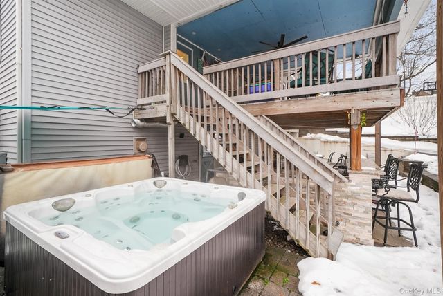 131 W Washington Avenue, Pearl River, NY 10965