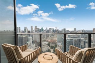 159 NE 6th St 4212, Miami, FL 33132