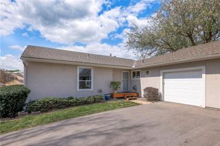 12746 W 108th Place, Overland Park, KS 66210