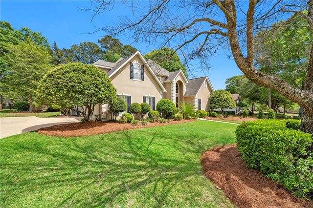 30618 Middle Creek Circle, Daphne, AL 36527